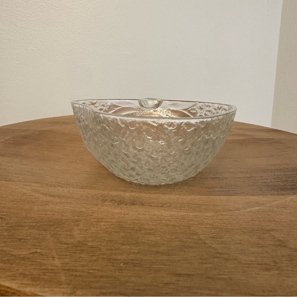 Vintage Strawberry Glass Trinket Candy Dish Textured Cottage Core Fruit Whimsy - Picture 5 of 12